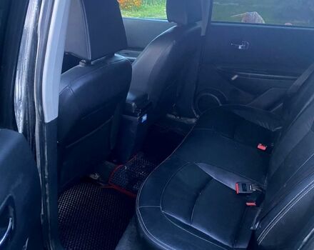 Черный Ниссан Кашкай, объемом двигателя 1.5 л и пробегом 230 тыс. км за 7700 $, фото 6 на Automoto.ua