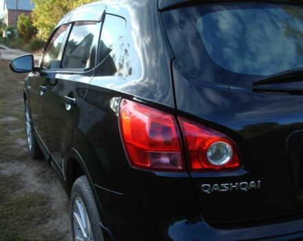 Чорний Ніссан Кашкай, об'ємом двигуна 1.6 л та пробігом 237 тис. км за 7300 $, фото 4 на Automoto.ua