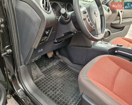 Черный Ниссан Кашкай, объемом двигателя 2 л и пробегом 65 тыс. км за 10400 $, фото 62 на Automoto.ua