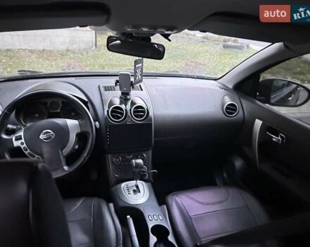 Черный Ниссан Кашкай, объемом двигателя 2 л и пробегом 207 тыс. км за 7000 $, фото 10 на Automoto.ua