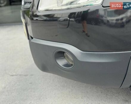 Чорний Ніссан Кашкай, об'ємом двигуна 2 л та пробігом 167 тис. км за 8200 $, фото 6 на Automoto.ua