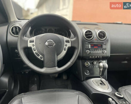 Черный Ниссан Кашкай, объемом двигателя 2 л и пробегом 127 тыс. км за 8700 $, фото 65 на Automoto.ua