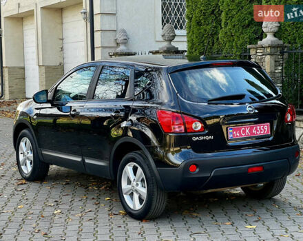 Черный Ниссан Кашкай, объемом двигателя 2 л и пробегом 202 тыс. км за 9500 $, фото 2 на Automoto.ua