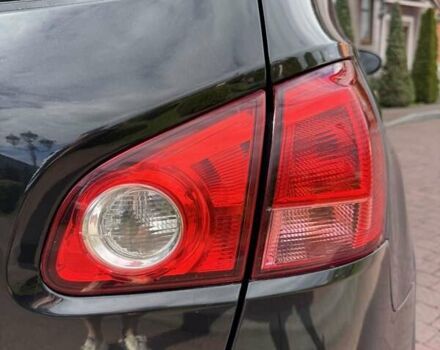 Черный Ниссан Кашкай, объемом двигателя 2 л и пробегом 251 тыс. км за 8500 $, фото 25 на Automoto.ua