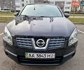 Черный Ниссан Кашкай, объемом двигателя 2 л и пробегом 65 тыс. км за 10400 $, фото 4 на Automoto.ua