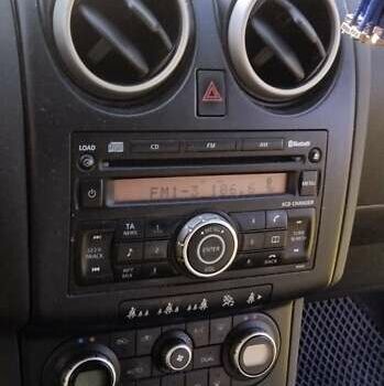 Черный Ниссан Кашкай, объемом двигателя 2 л и пробегом 261 тыс. км за 9499 $, фото 10 на Automoto.ua