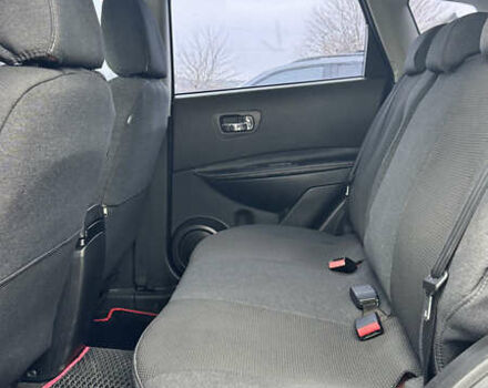 Чорний Ніссан Кашкай, об'ємом двигуна 2 л та пробігом 215 тис. км за 8300 $, фото 12 на Automoto.ua