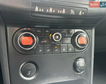 Черный Ниссан Кашкай, объемом двигателя 2 л и пробегом 127 тыс. км за 8700 $, фото 72 на Automoto.ua