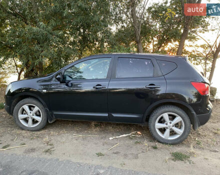 Черный Ниссан Кашкай, объемом двигателя 1.99 л и пробегом 196 тыс. км за 7000 $, фото 1 на Automoto.ua