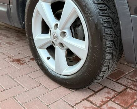 Черный Ниссан Кашкай, объемом двигателя 2 л и пробегом 270 тыс. км за 8750 $, фото 7 на Automoto.ua