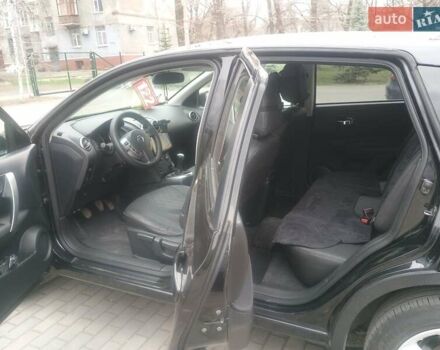 Черный Ниссан Кашкай, объемом двигателя 1.6 л и пробегом 260 тыс. км за 7900 $, фото 18 на Automoto.ua