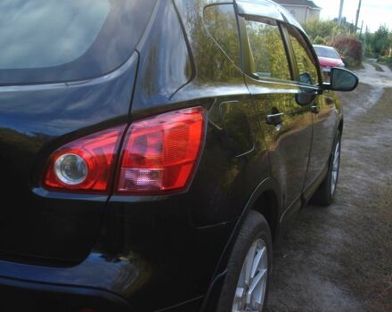 Чорний Ніссан Кашкай, об'ємом двигуна 1.6 л та пробігом 237 тис. км за 7300 $, фото 5 на Automoto.ua