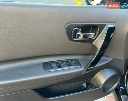 Черный Ниссан Кашкай, объемом двигателя 2 л и пробегом 167 тыс. км за 7900 $, фото 14 на Automoto.ua