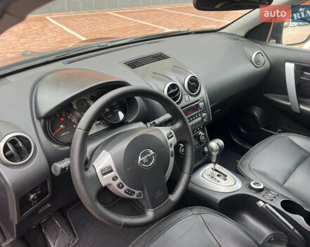 Черный Ниссан Кашкай, объемом двигателя 2 л и пробегом 127 тыс. км за 8700 $, фото 42 на Automoto.ua