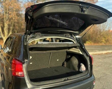 Чорний Ніссан Кашкай, об'ємом двигуна 2 л та пробігом 219 тис. км за 9300 $, фото 6 на Automoto.ua