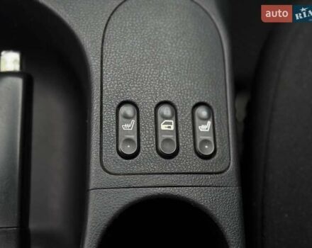 Чорний Ніссан Кашкай, об'ємом двигуна 2 л та пробігом 167 тис. км за 8200 $, фото 29 на Automoto.ua