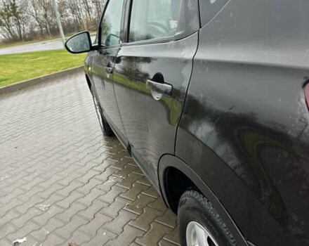 Черный Ниссан Кашкай, объемом двигателя 1.5 л и пробегом 228 тыс. км за 8500 $, фото 6 на Automoto.ua