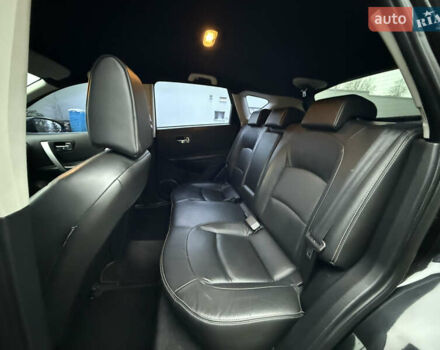 Чорний Ніссан Кашкай, об'ємом двигуна 2 л та пробігом 287 тис. км за 7500 $, фото 24 на Automoto.ua