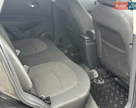 Черный Ниссан Кашкай, объемом двигателя 1.5 л и пробегом 289 тыс. км за 7900 $, фото 9 на Automoto.ua