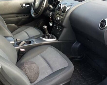 Чорний Ніссан Кашкай, об'ємом двигуна 1.6 л та пробігом 131 тис. км за 8700 $, фото 6 на Automoto.ua