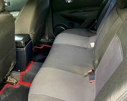 Черный Ниссан Кашкай, объемом двигателя 2 л и пробегом 190 тыс. км за 7900 $, фото 10 на Automoto.ua