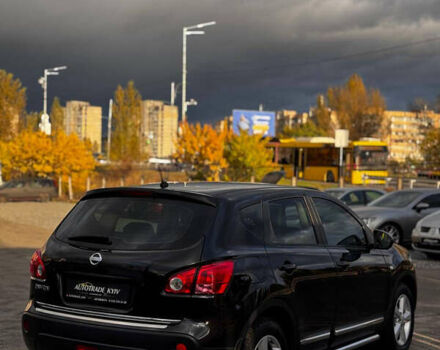 Черный Ниссан Кашкай, объемом двигателя 2 л и пробегом 221 тыс. км за 6950 $, фото 5 на Automoto.ua