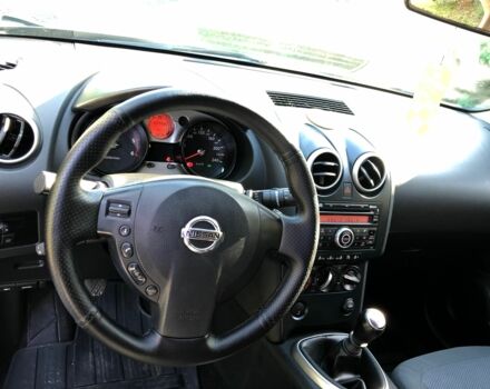 Черный Ниссан Кашкай, объемом двигателя 1.5 л и пробегом 237 тыс. км за 8600 $, фото 4 на Automoto.ua