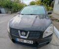 Черный Ниссан Кашкай, объемом двигателя 2 л и пробегом 300 тыс. км за 5200 $, фото 1 на Automoto.ua