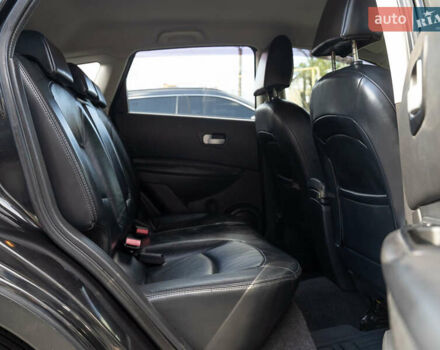 Черный Ниссан Кашкай, объемом двигателя 2 л и пробегом 175 тыс. км за 8400 $, фото 27 на Automoto.ua