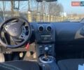 Черный Ниссан Кашкай, объемом двигателя 1.6 л и пробегом 205 тыс. км за 8555 $, фото 14 на Automoto.ua