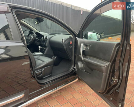 Черный Ниссан Кашкай, объемом двигателя 2 л и пробегом 127 тыс. км за 8700 $, фото 40 на Automoto.ua