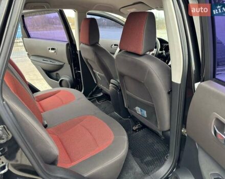 Черный Ниссан Кашкай, объемом двигателя 2 л и пробегом 250 тыс. км за 7900 $, фото 11 на Automoto.ua