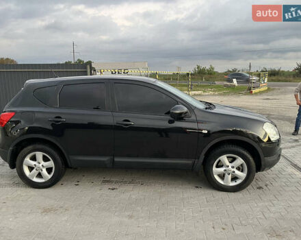 Черный Ниссан Кашкай, объемом двигателя 1.6 л и пробегом 198 тыс. км за 8200 $, фото 5 на Automoto.ua