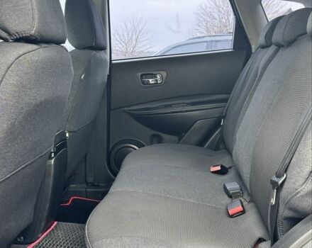 Черный Ниссан Кашкай, объемом двигателя 2 л и пробегом 215 тыс. км за 8300 $, фото 14 на Automoto.ua