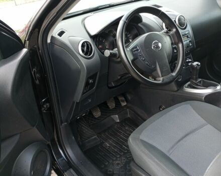 Чорний Ніссан Кашкай, об'ємом двигуна 1.6 л та пробігом 131 тис. км за 8700 $, фото 13 на Automoto.ua