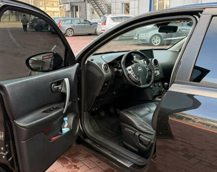 Черный Ниссан Кашкай, объемом двигателя 2 л и пробегом 270 тыс. км за 8750 $, фото 8 на Automoto.ua