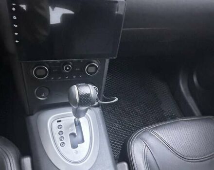 Черный Ниссан Кашкай, объемом двигателя 2 л и пробегом 207 тыс. км за 7000 $, фото 5 на Automoto.ua