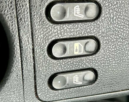 Чорний Ніссан Кашкай, об'ємом двигуна 2 л та пробігом 223 тис. км за 8700 $, фото 22 на Automoto.ua