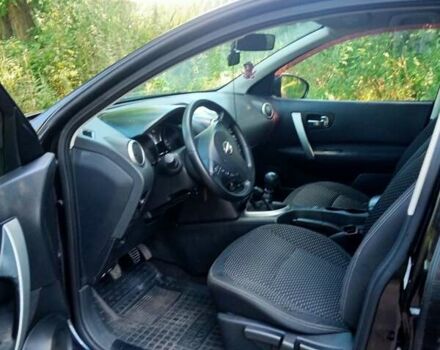 Чорний Ніссан Кашкай, об'ємом двигуна 2 л та пробігом 180 тис. км за 8500 $, фото 3 на Automoto.ua