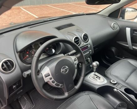 Черный Ниссан Кашкай, объемом двигателя 2 л и пробегом 127 тыс. км за 8700 $, фото 12 на Automoto.ua