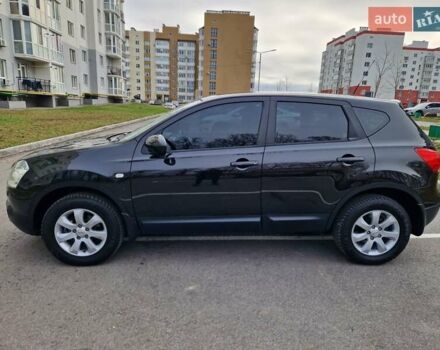 Черный Ниссан Кашкай, объемом двигателя 2 л и пробегом 65 тыс. км за 10400 $, фото 19 на Automoto.ua