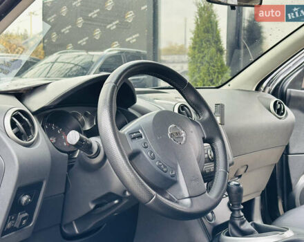 Черный Ниссан Кашкай, объемом двигателя 2 л и пробегом 329 тыс. км за 7200 $, фото 13 на Automoto.ua