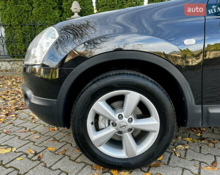 Черный Ниссан Кашкай, объемом двигателя 2 л и пробегом 202 тыс. км за 9500 $, фото 18 на Automoto.ua