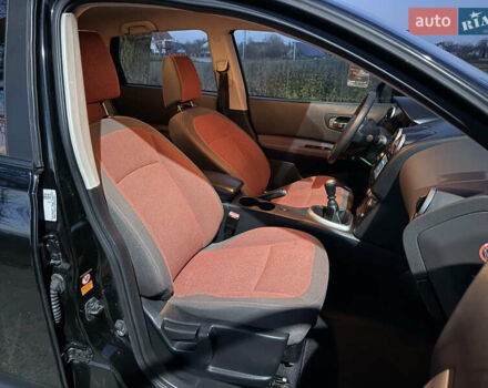 Чорний Ніссан Кашкай, об'ємом двигуна 0 л та пробігом 240 тис. км за 8600 $, фото 9 на Automoto.ua