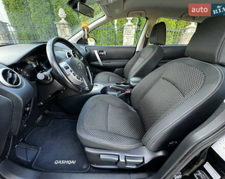 Черный Ниссан Кашкай, объемом двигателя 2 л и пробегом 202 тыс. км за 9500 $, фото 21 на Automoto.ua