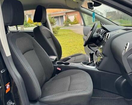 Черный Ниссан Кашкай, объемом двигателя 1.6 л и пробегом 228 тыс. км за 8399 $, фото 29 на Automoto.ua