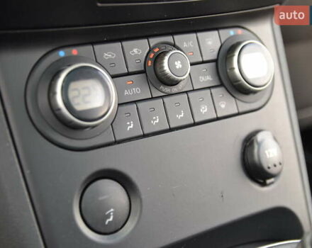 Чорний Ніссан Кашкай, об'ємом двигуна 2 л та пробігом 190 тис. км за 8999 $, фото 29 на Automoto.ua