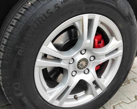 Черный Ниссан Кашкай, объемом двигателя 1.6 л и пробегом 256 тыс. км за 8150 $, фото 9 на Automoto.ua