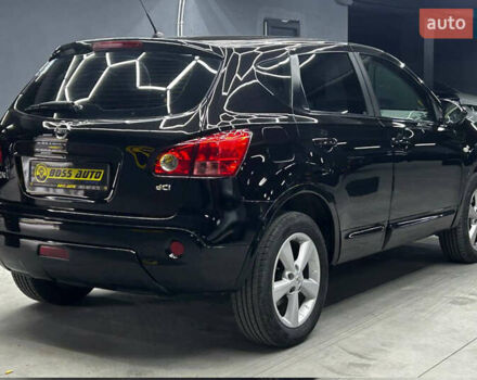 Черный Ниссан Кашкай, объемом двигателя 1.46 л и пробегом 282 тыс. км за 9000 $, фото 5 на Automoto.ua