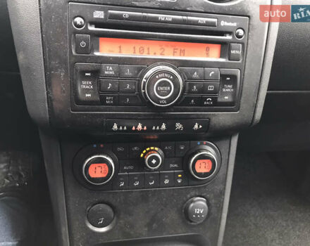 Черный Ниссан Кашкай, объемом двигателя 1.6 л и пробегом 230 тыс. км за 8300 $, фото 8 на Automoto.ua